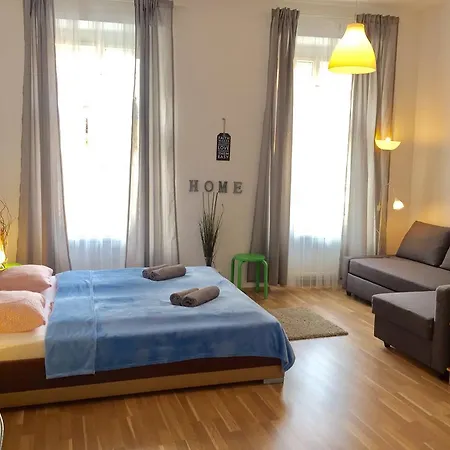 Apartment Lily's - 5 Minutes To Charles Bridge *
