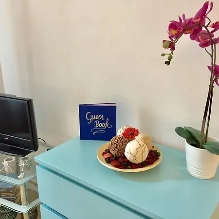 Lily's - 5 Minutes To Charles Bridge Apartment *