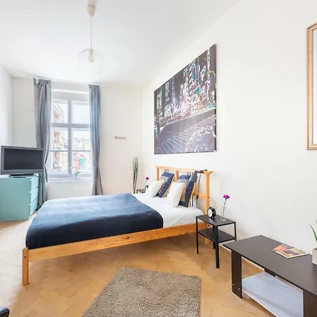 Lily's - 5 Minutes To Charles Bridge Apartment *